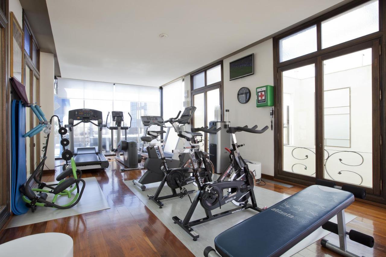 Suites Center Barcelona Buitenkant foto