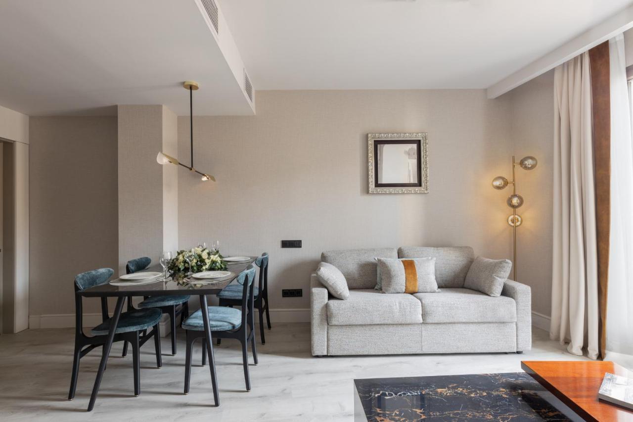 Suites Center Barcelona Buitenkant foto