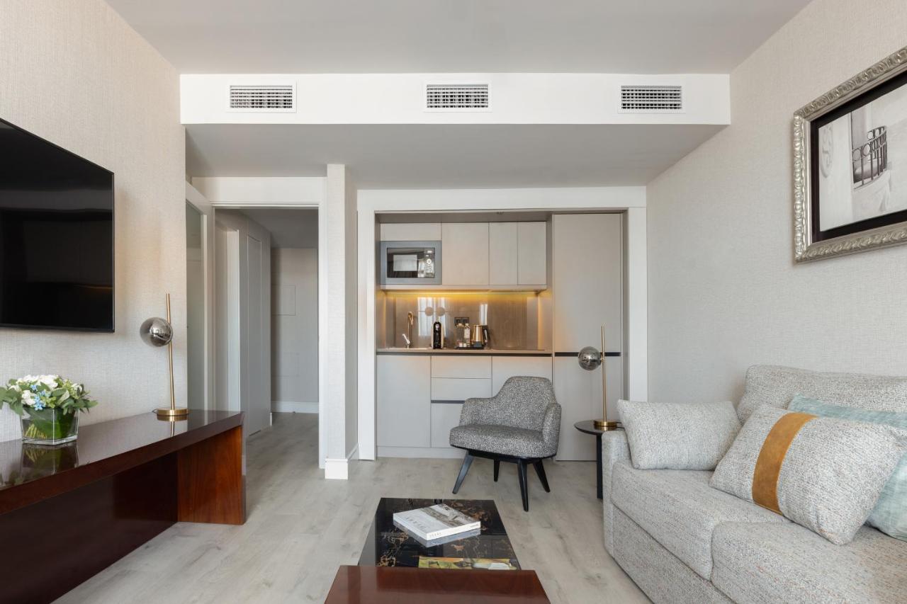 Suites Center Barcelona Buitenkant foto